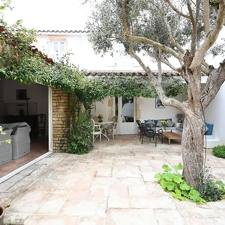 Vakantiehuis Maison De Charme Avec Cour Et Jardin Au Coeur Du Village - Fr-1-434-115 Les Portes-en-Re
